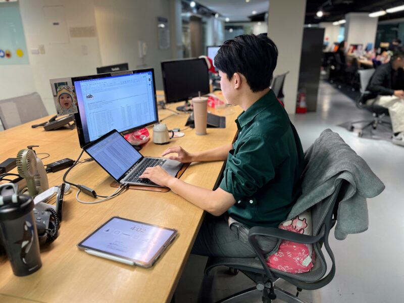 IMG 2233 客戶成功經理利用AI處理報表